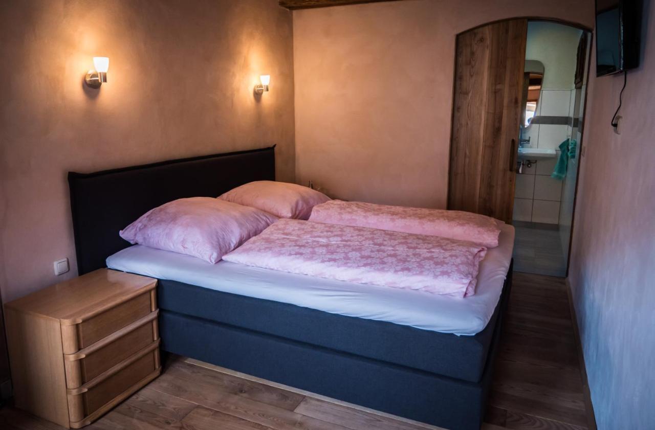 Heuhof-Breitau Gaestezimmer Sontra Kültér fotó